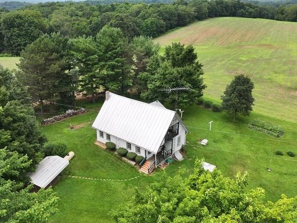 608 Woodruff, Lexington, OH 44904