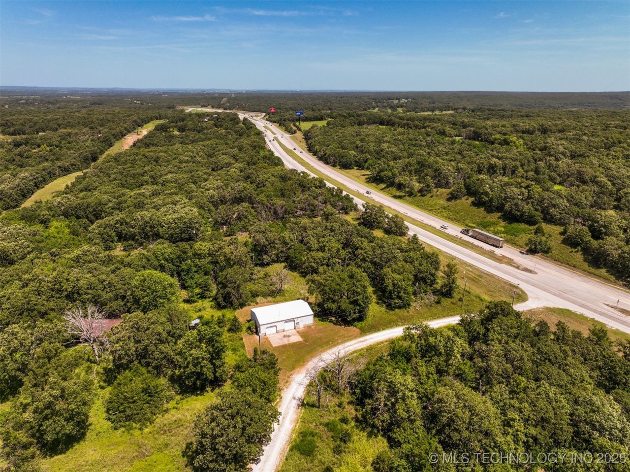 890 Road, Beggs, OK 74421 Main Photo