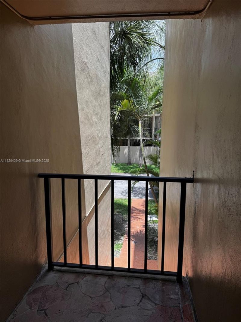 10875 SW 112th Ave, Unit 206, Miami, FL 33176 Photo