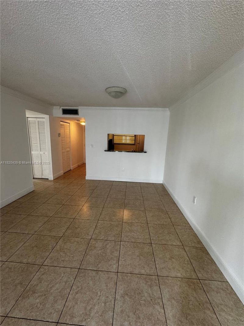 10875 SW 112th Ave, Unit 206, Miami, FL 33176 Photo