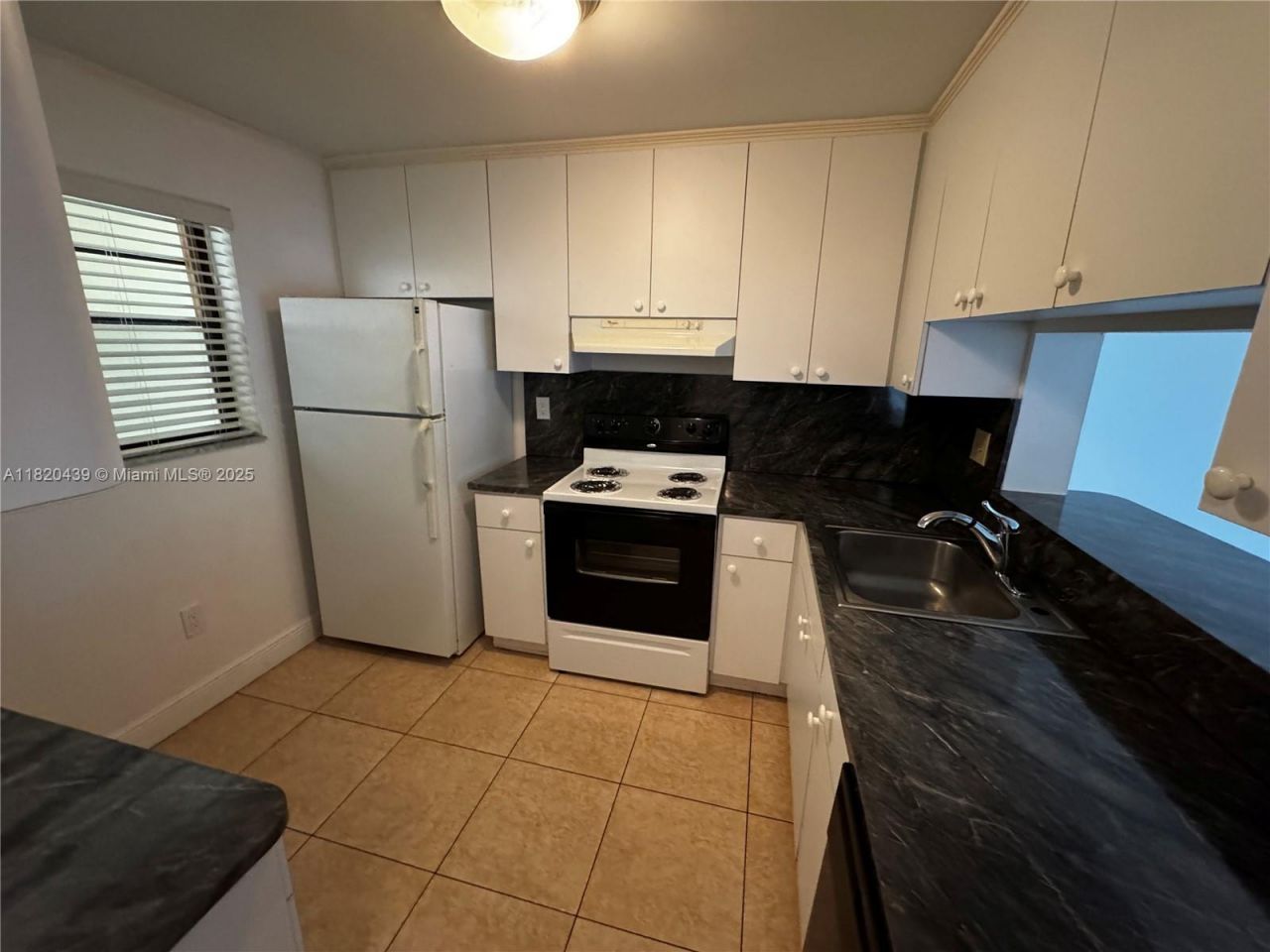 10875 SW 112th Ave, Unit 206, Miami, FL 33176 Photo