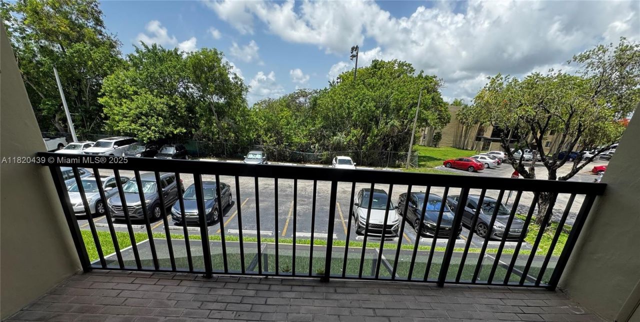 10875 SW 112th Ave, Unit 206, Miami, FL 33176 Photo