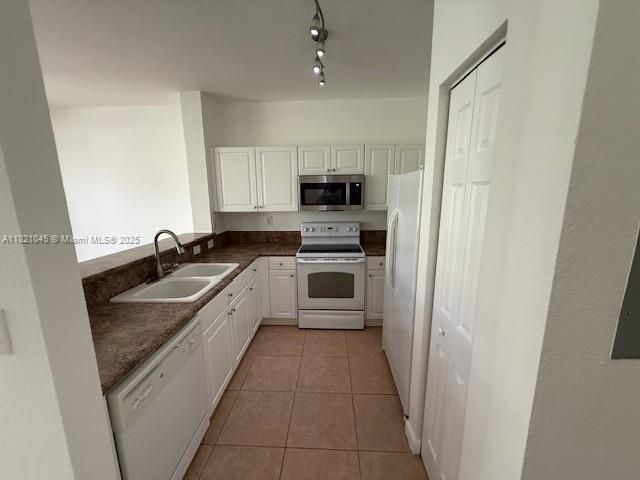 9267 SW 227th St, Unit 5-8, Cutler Bay, FL 33190 Photo