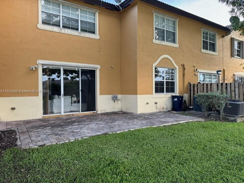 9267 SW 227th St, Unit 5-8, Cutler Bay, FL 33190 Photo