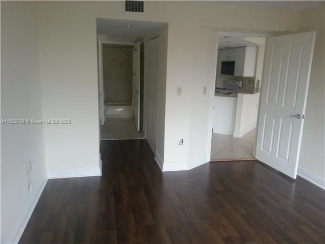 2351 Douglas Rd, Unit 505, Miami, FL 33145 Photo