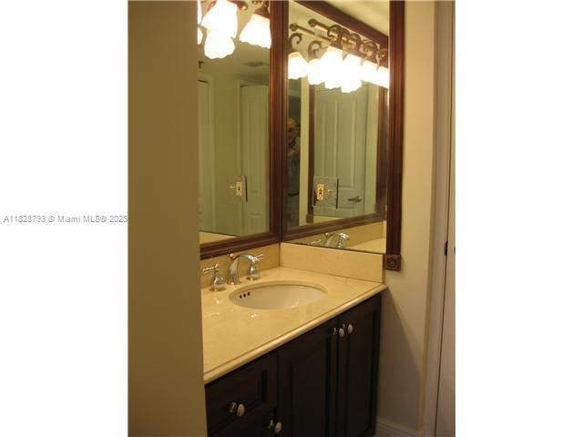 2351 Douglas Rd, Unit 505, Miami, FL 33145 Photo