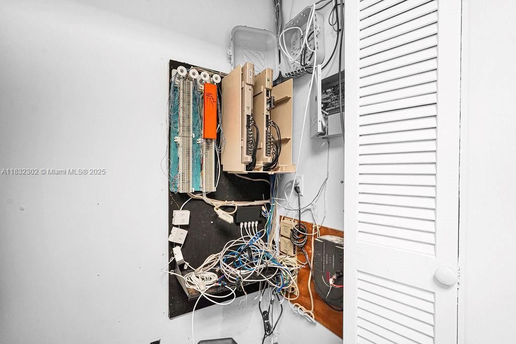 2691 E Oakland Park Blvd, Unit 300, Fort Lauderdale, FL 33306 Photo