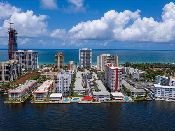 3135 S Ocean Dr, Unit 230, Hallandale Beach, FL 33009