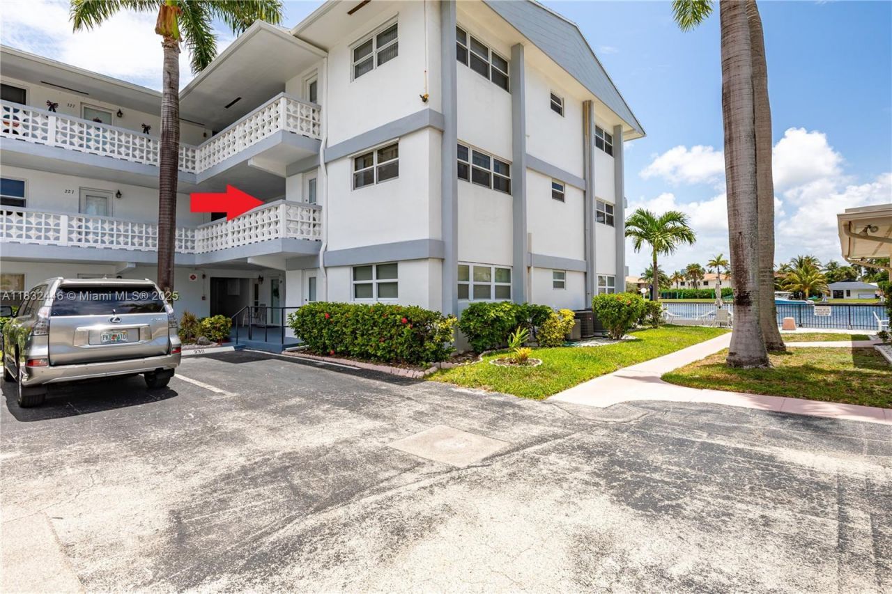 3135 S Ocean Dr, Unit 230, Hallandale Beach, FL 33009 Photo