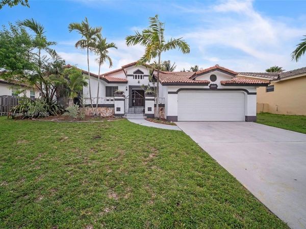 20155 SW 79th Ct, Cutler Bay, FL 33189