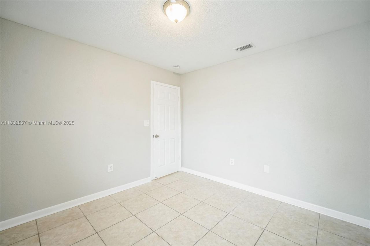 20155 SW 79th Ct, Cutler Bay, FL 33189 Photo