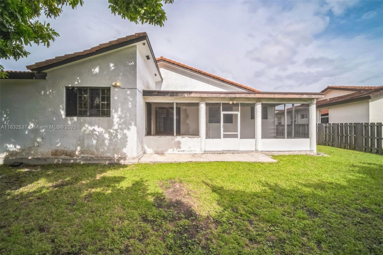 20155 SW 79th Ct, Cutler Bay, FL 33189 Photo