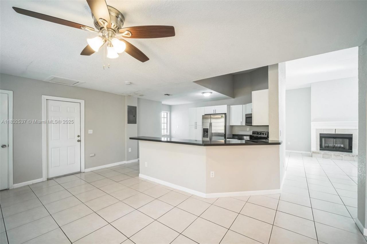 20155 SW 79th Ct, Cutler Bay, FL 33189 Photo