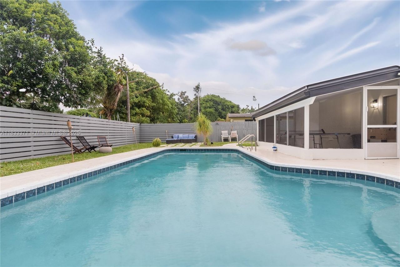 2270 Havana Dr, Miramar, FL 33023 Photo