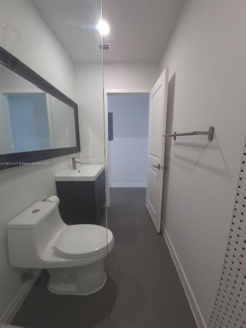 1211 Euclid Ave, Unit 11, Miami Beach, FL 33139 Photo