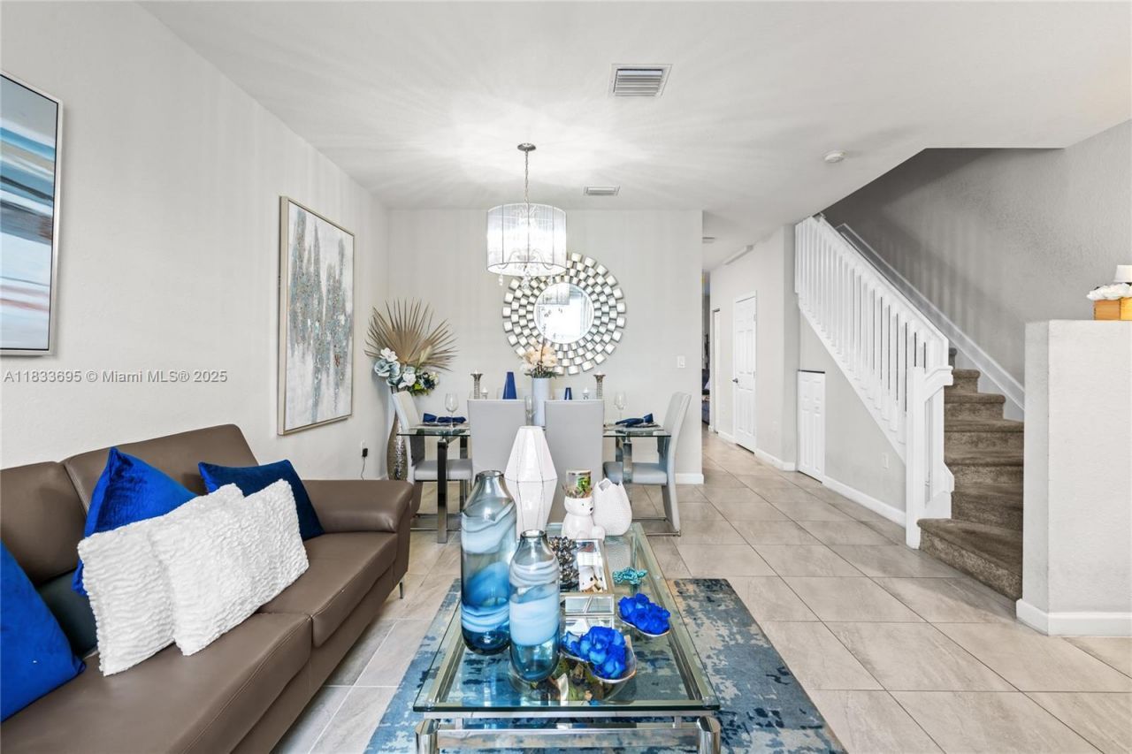 10468 W 33rd Ln, Hialeah, FL 33018 Photo