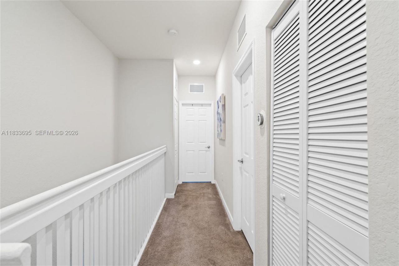 10468 W 33rd Ln, Hialeah, FL 33018 Photo