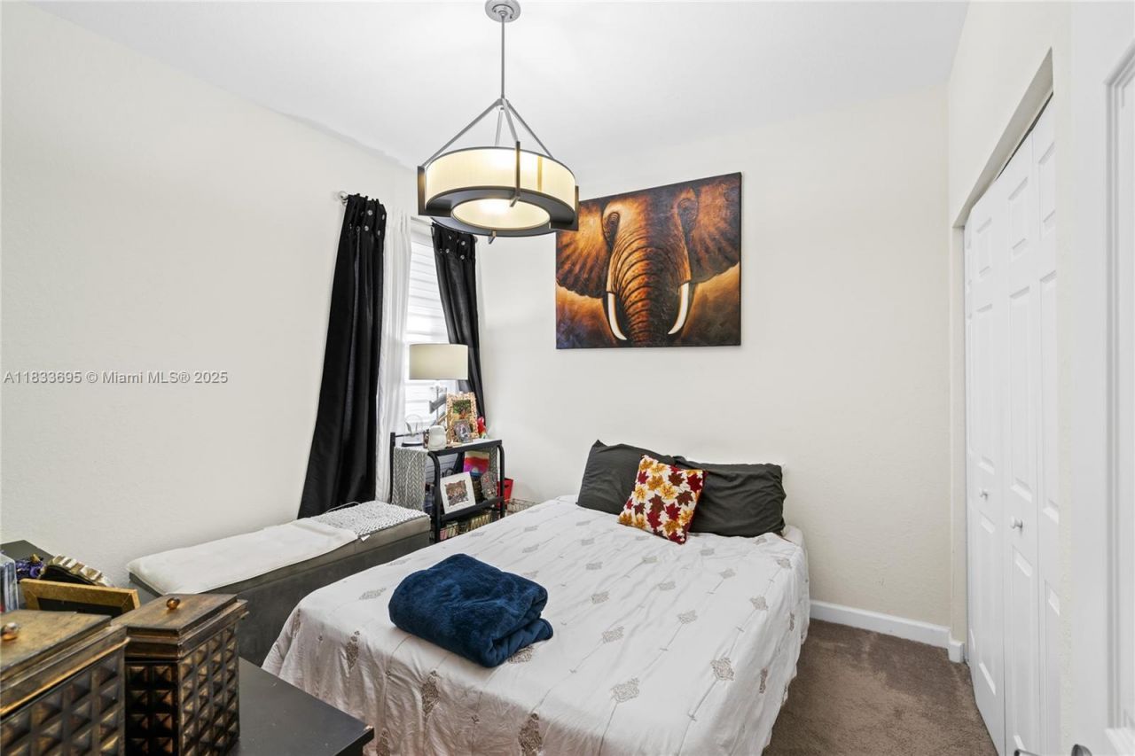 10468 W 33rd Ln, Hialeah, FL 33018 Photo