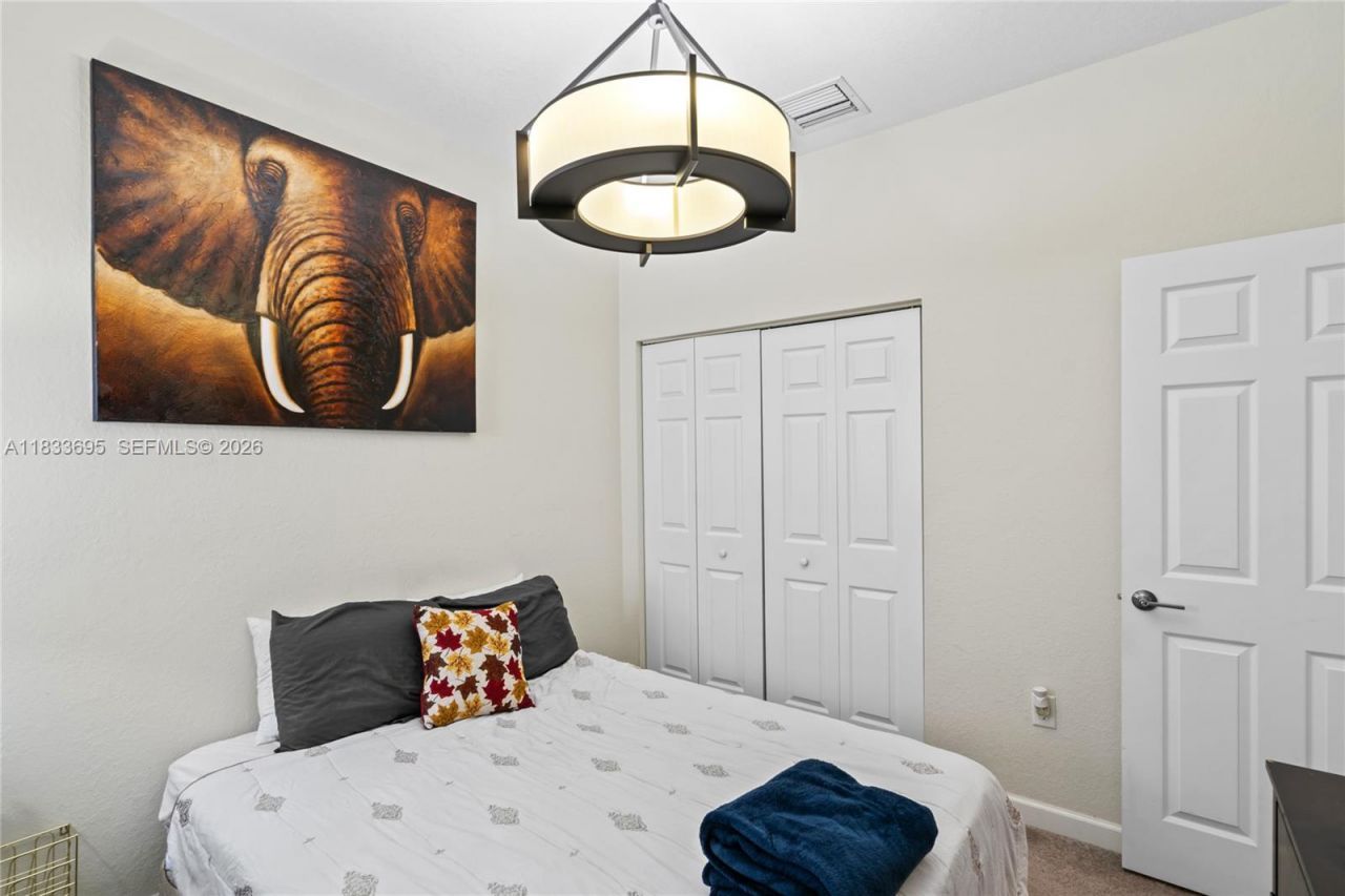 10468 W 33rd Ln, Hialeah, FL 33018 Photo