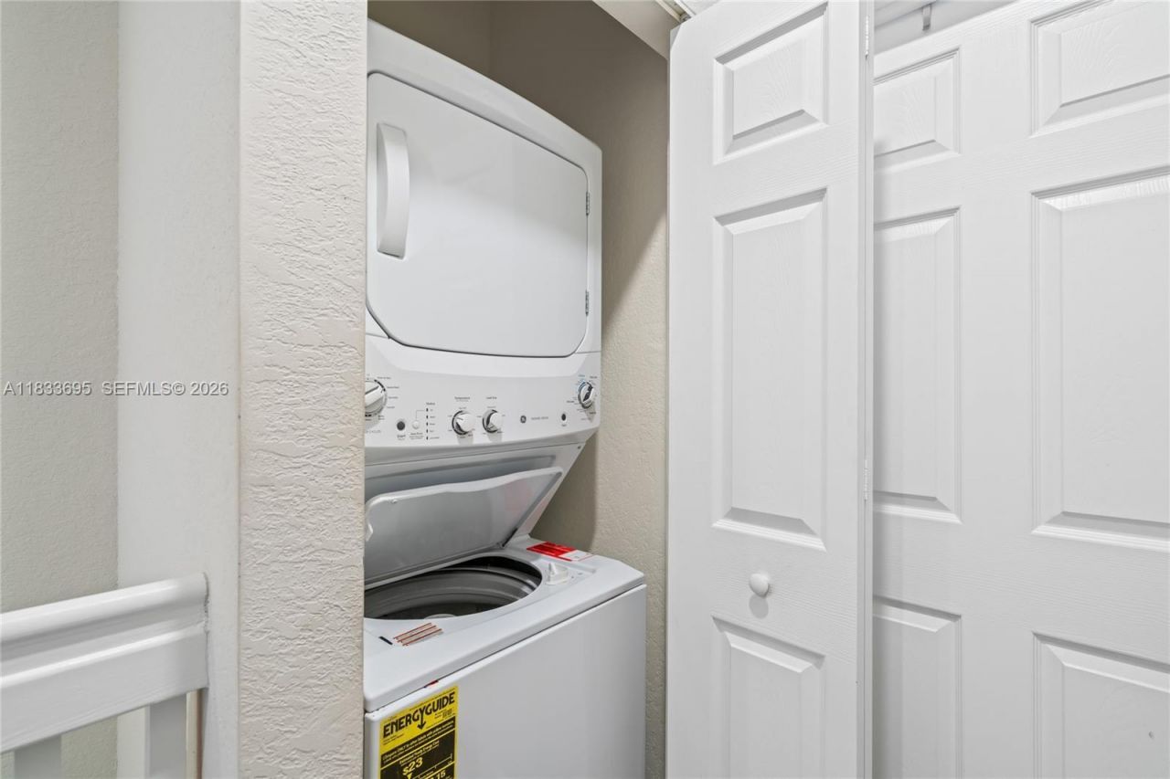 10468 W 33rd Ln, Hialeah, FL 33018 Photo