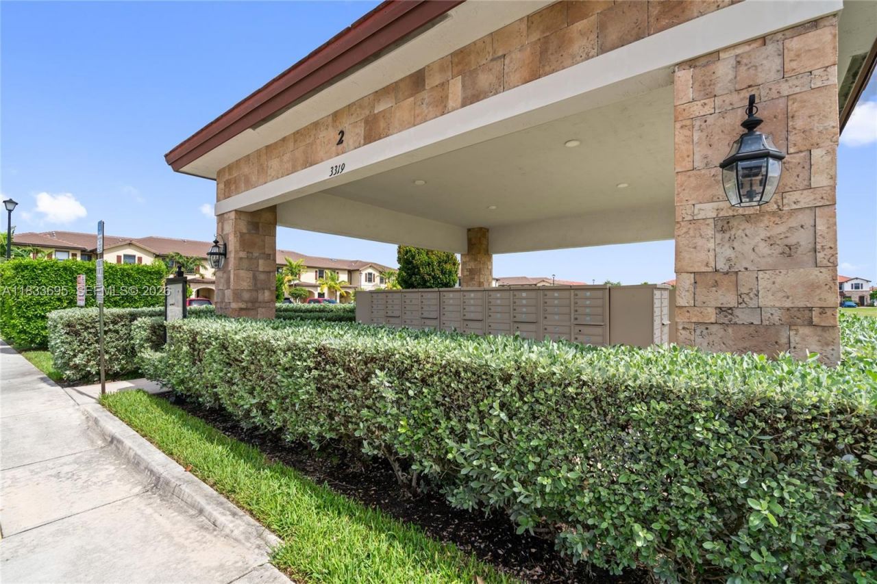 10468 W 33rd Ln, Hialeah, FL 33018 Photo