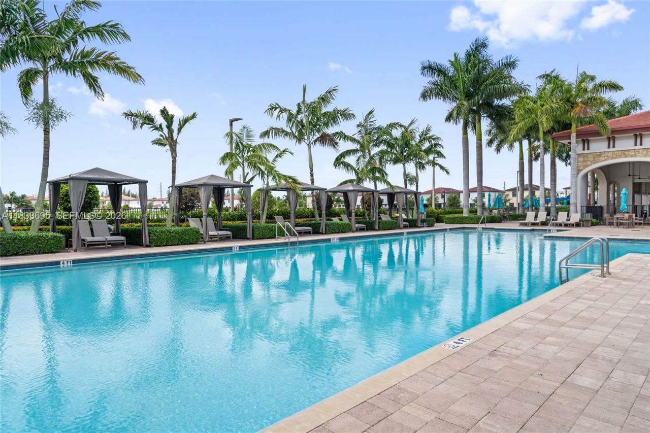 10468 W 33rd Ln, Hialeah, FL 33018 Photo