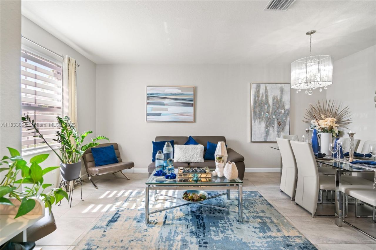 10468 W 33rd Ln, Hialeah, FL 33018 Photo