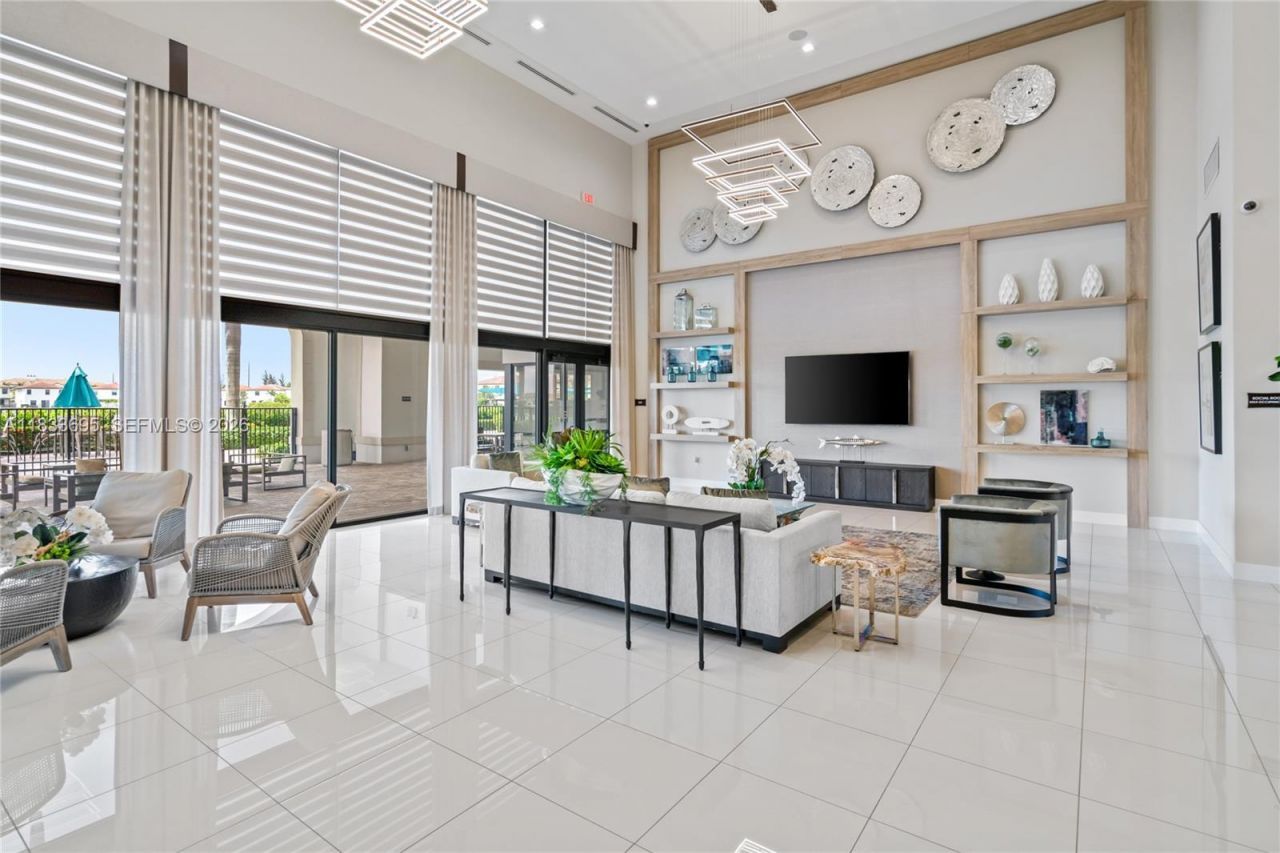 10468 W 33rd Ln, Hialeah, FL 33018 Photo