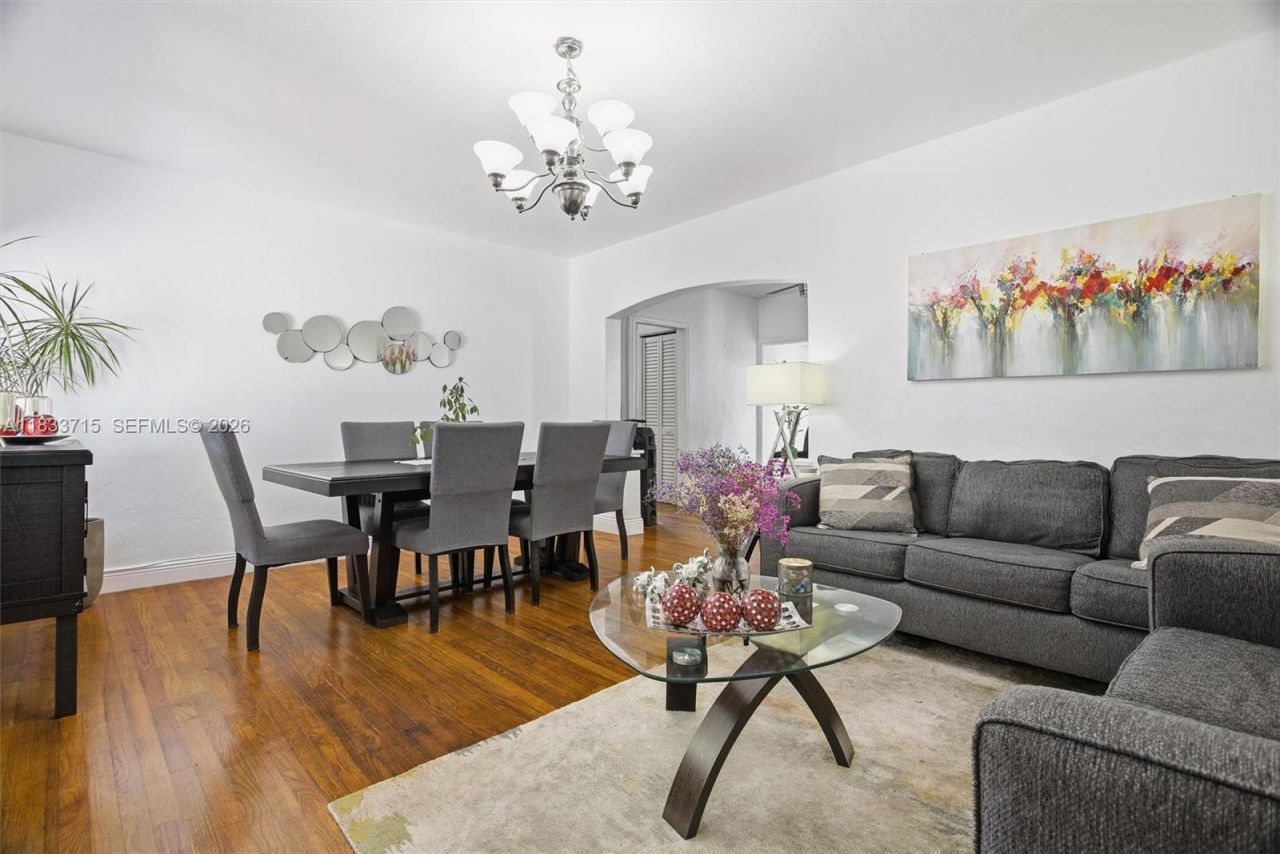 104 SW 40th Ave, Miami, FL 33134 Photo