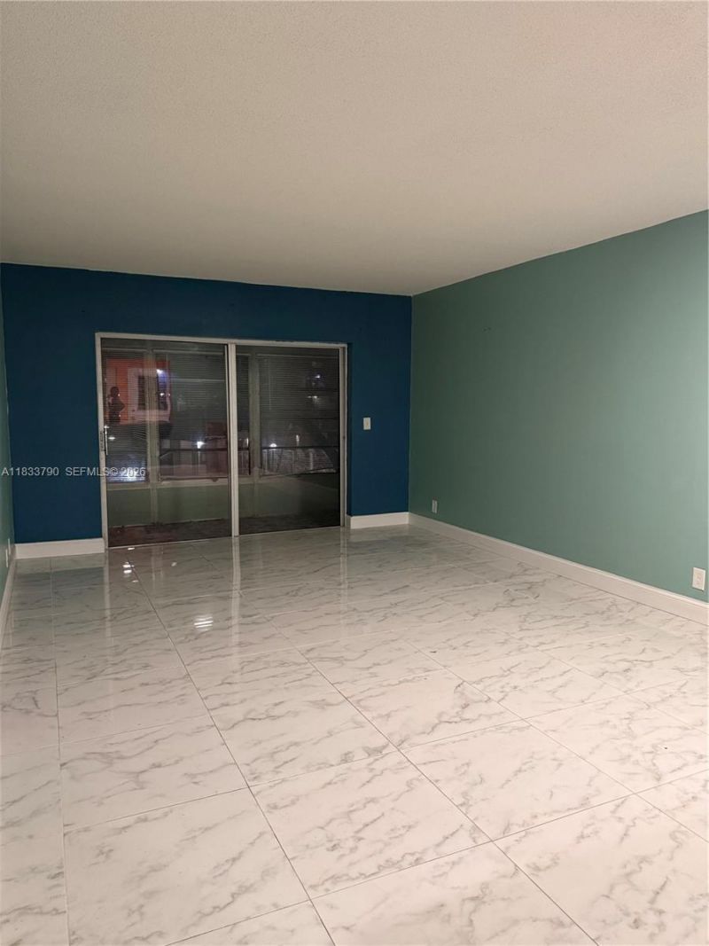 2861 NW 47th Ter, Unit 201A, Lauderdale Lakes, FL 33313 Photo