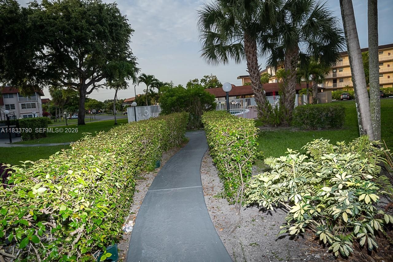 2861 NW 47th Ter, Unit 201A, Lauderdale Lakes, FL 33313 Photo