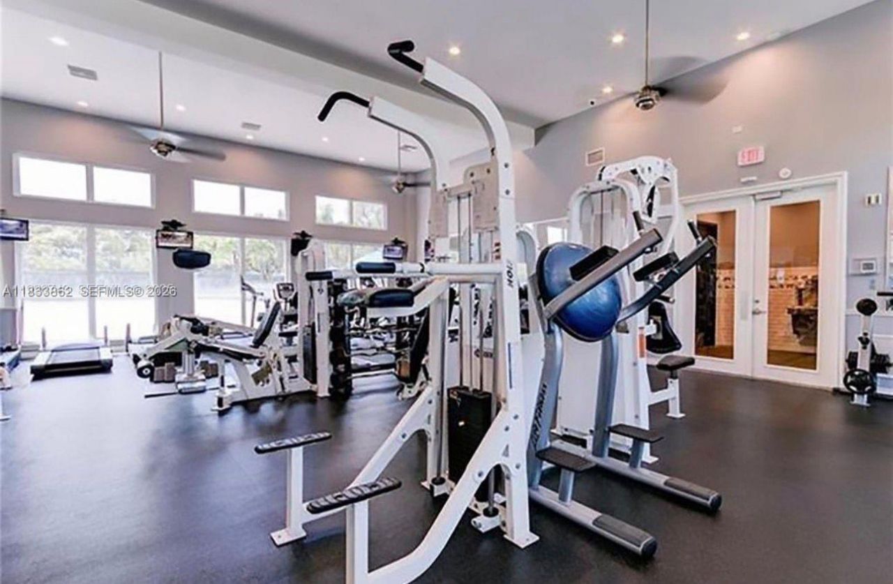 1125 Butternut Ln, Hollywood, FL 33019 Photo