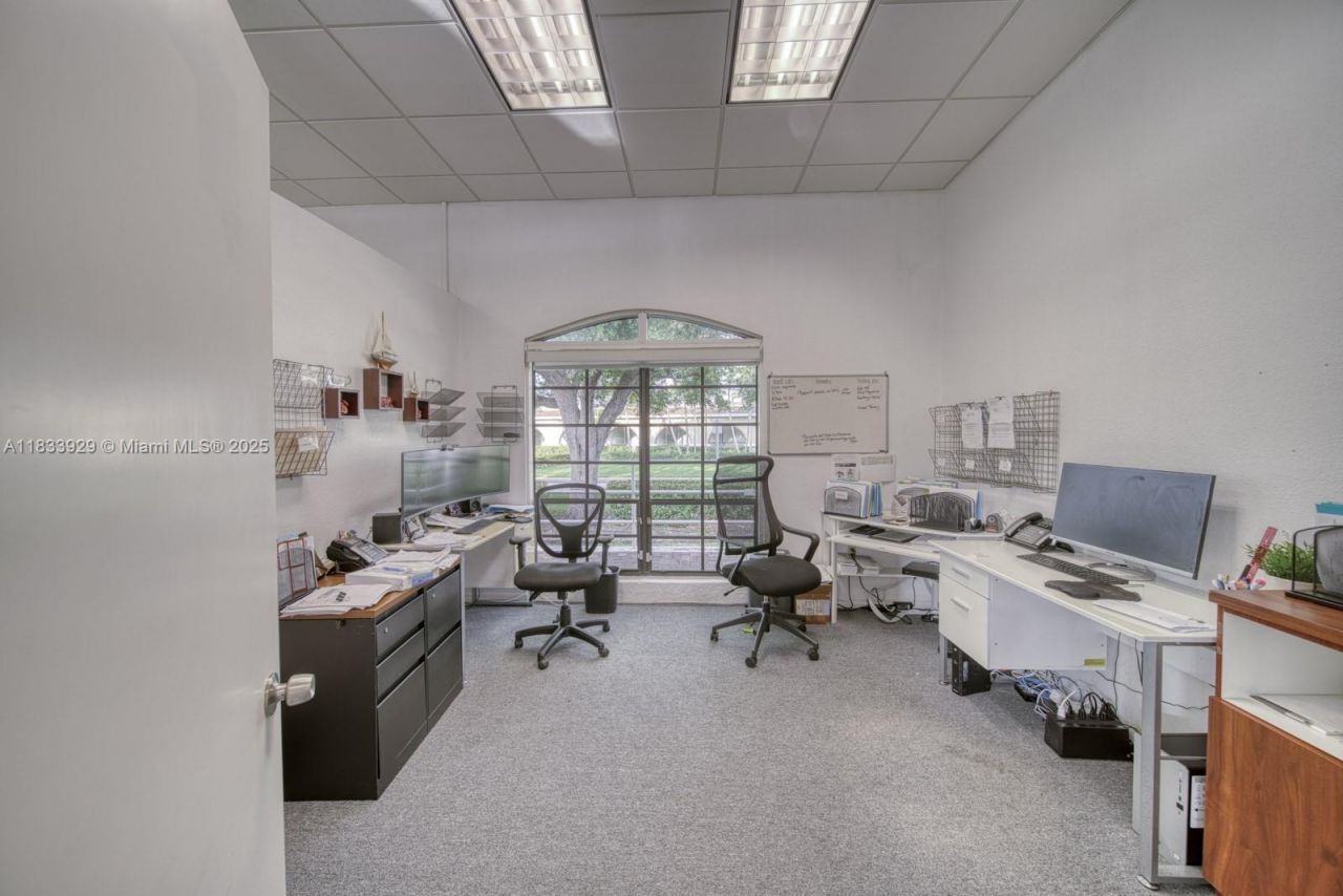 9225 SW 158th Ln, Unit B, Palmetto Bay, FL 33157 Photo