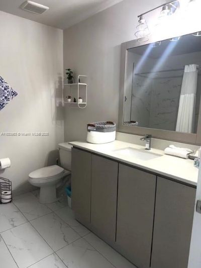 19380 NE 26th Ave, Unit 304, Miami, FL 33180 Photo