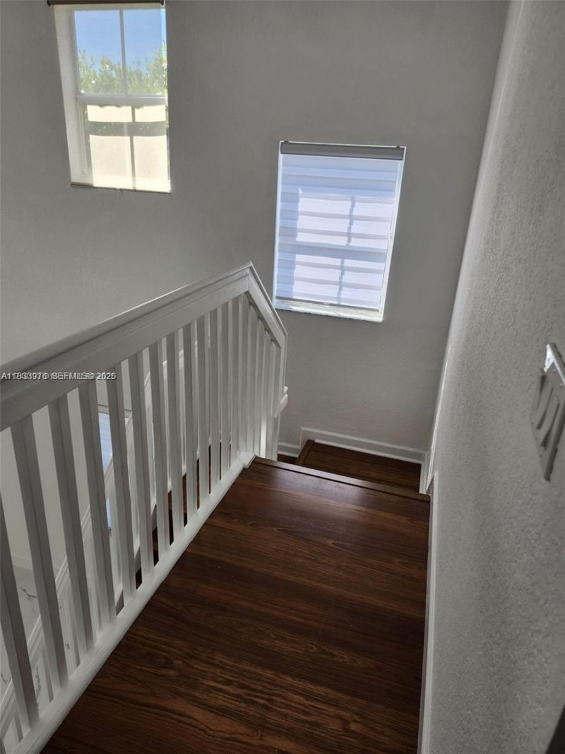 8465 NW 108th Path, Doral, FL 33178 Photo