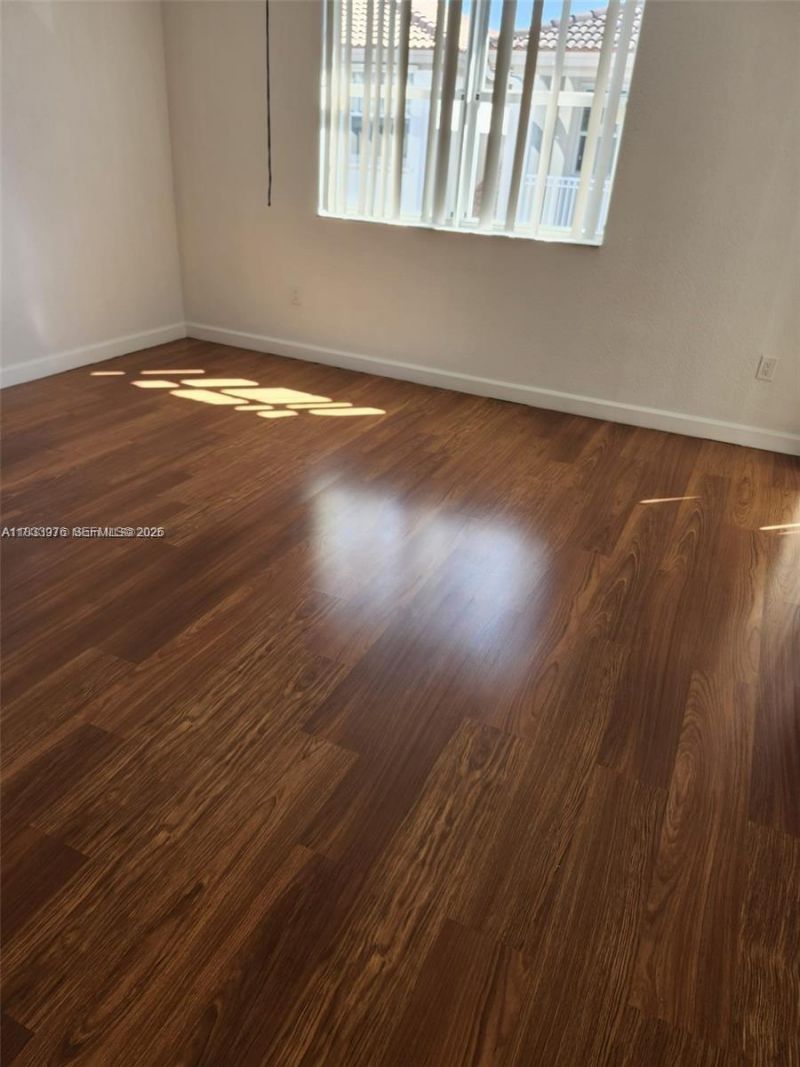 8465 NW 108th Path, Doral, FL 33178 Photo