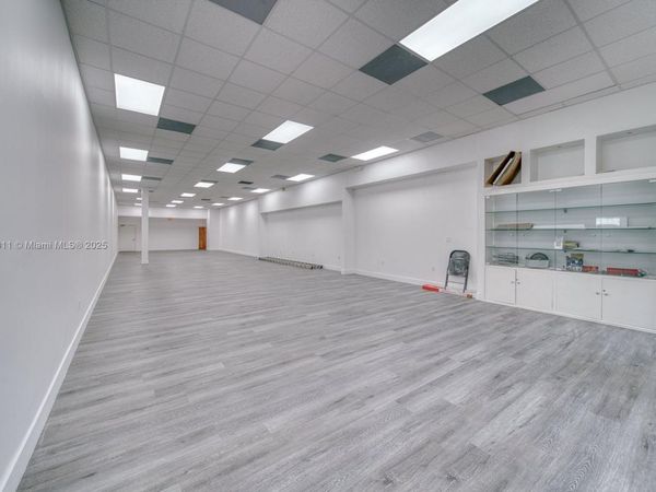 15801 S Dixie Hwy, Palmetto Bay, FL 33157