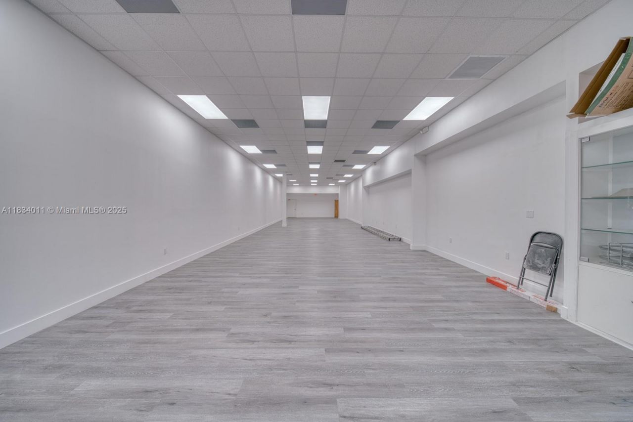 15801 S Dixie Hwy, Palmetto Bay, FL 33157 Photo