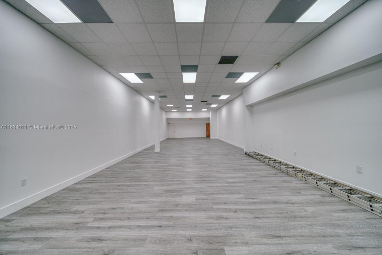 15801 S Dixie Hwy, Palmetto Bay, FL 33157 Photo