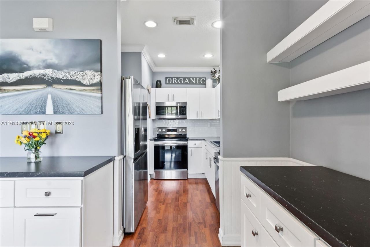 2617 NE 41st Cir, Homestead, FL 33033 Photo