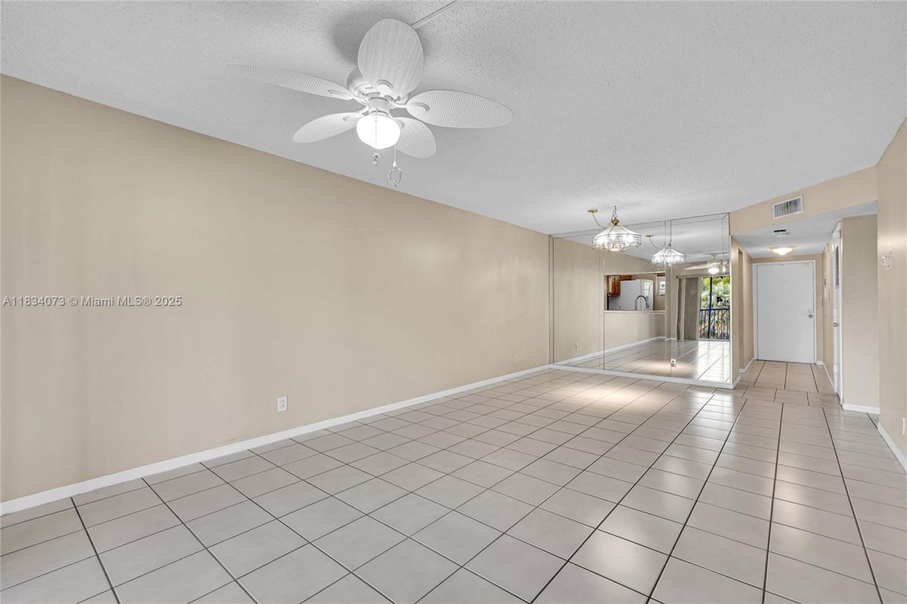 1100 NW 87th Ave, Unit 306, Coral Springs, FL 33071 Photo