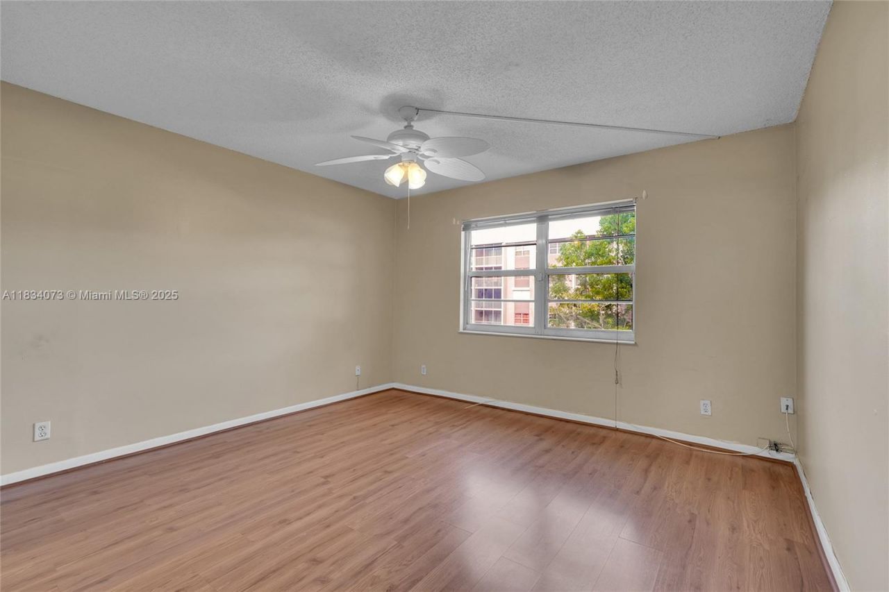 1100 NW 87th Ave, Unit 306, Coral Springs, FL 33071 Photo