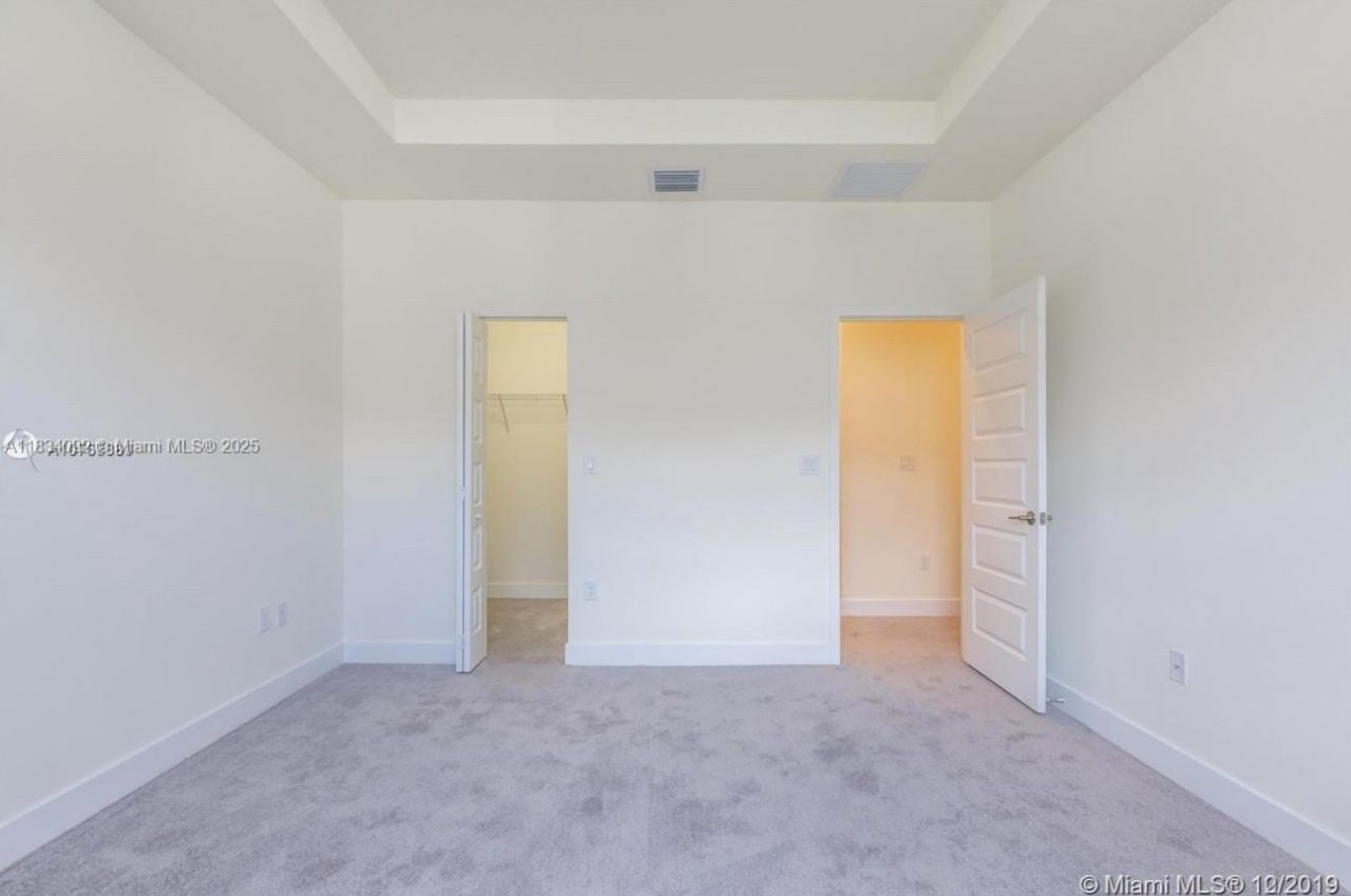 15842 NW 91 Ct, Unit 15842, Miami Lakes, FL 33018 Photo