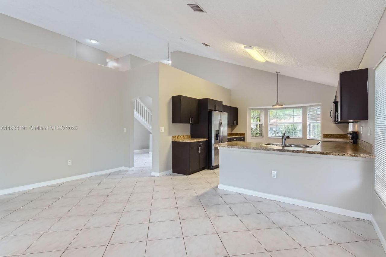 12700 SW 18th St, Miramar, FL 33027 Photo