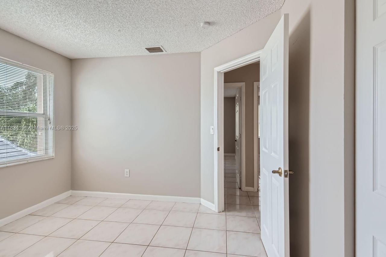 12700 SW 18th St, Miramar, FL 33027 Photo