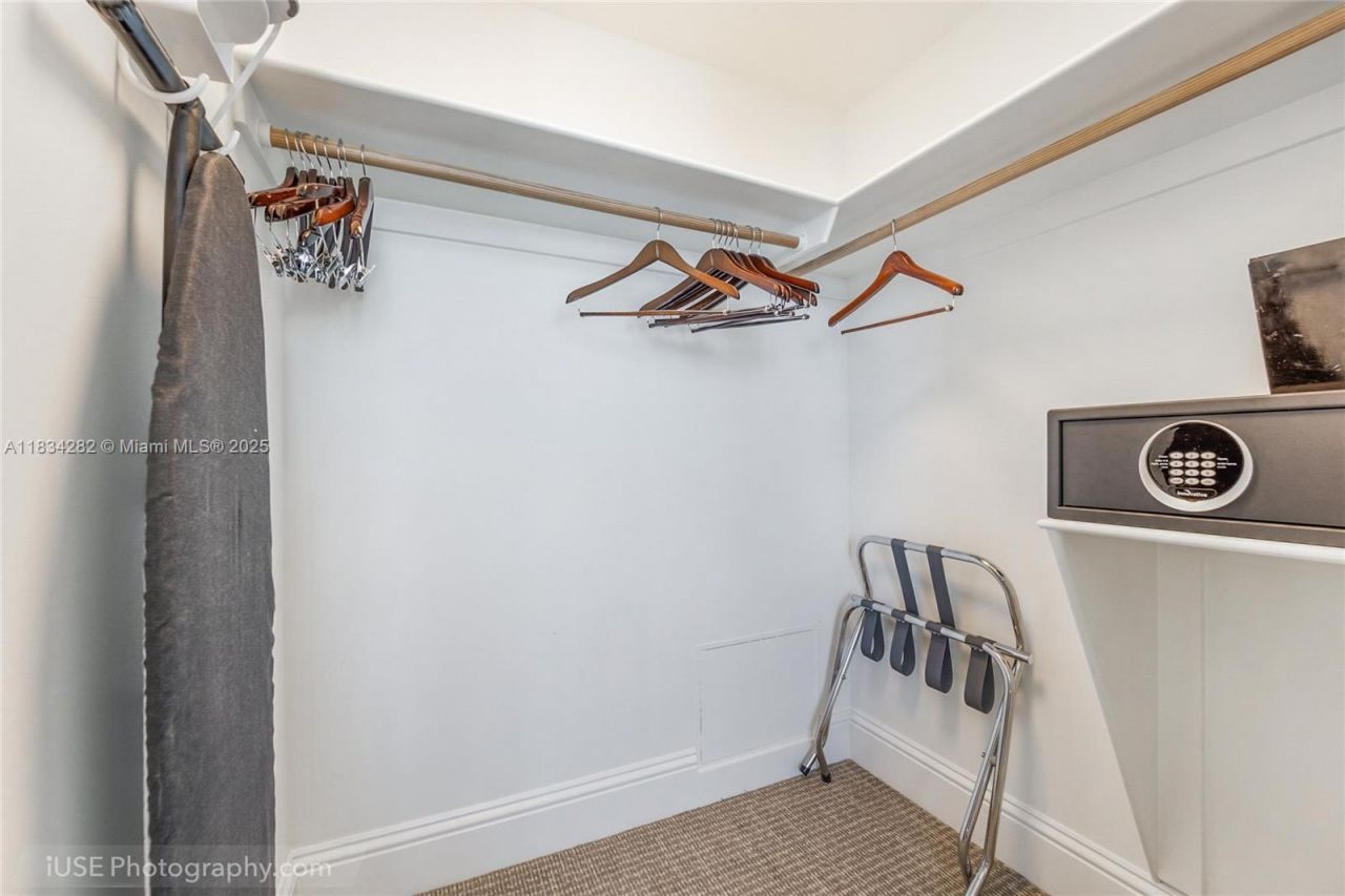 4401 Collins Ave, Unit 3603, Miami Beach, FL 33140 Photo