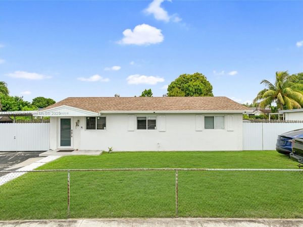 20210 SW 112th Pl, Miami, FL 33189