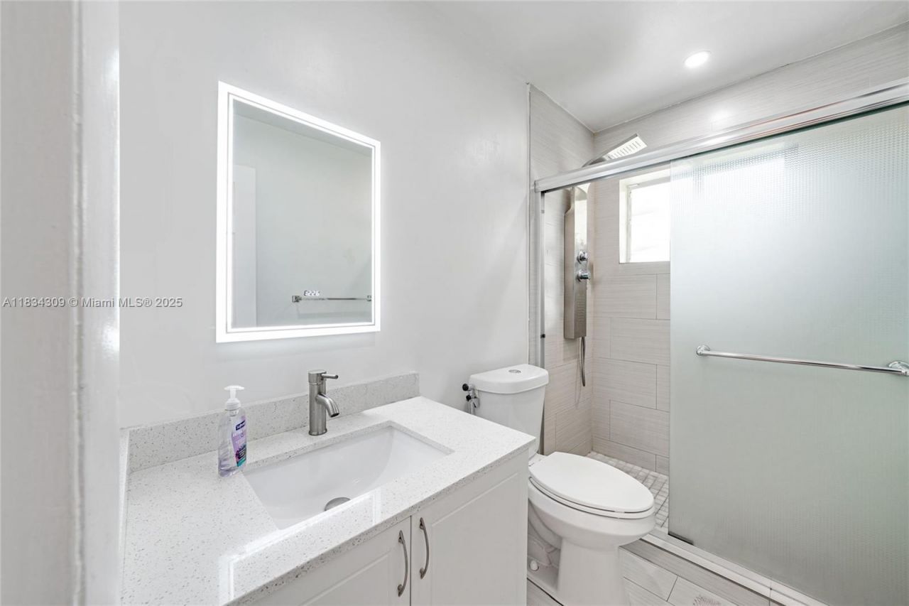 20210 SW 112th Pl, Miami, FL 33189 Photo