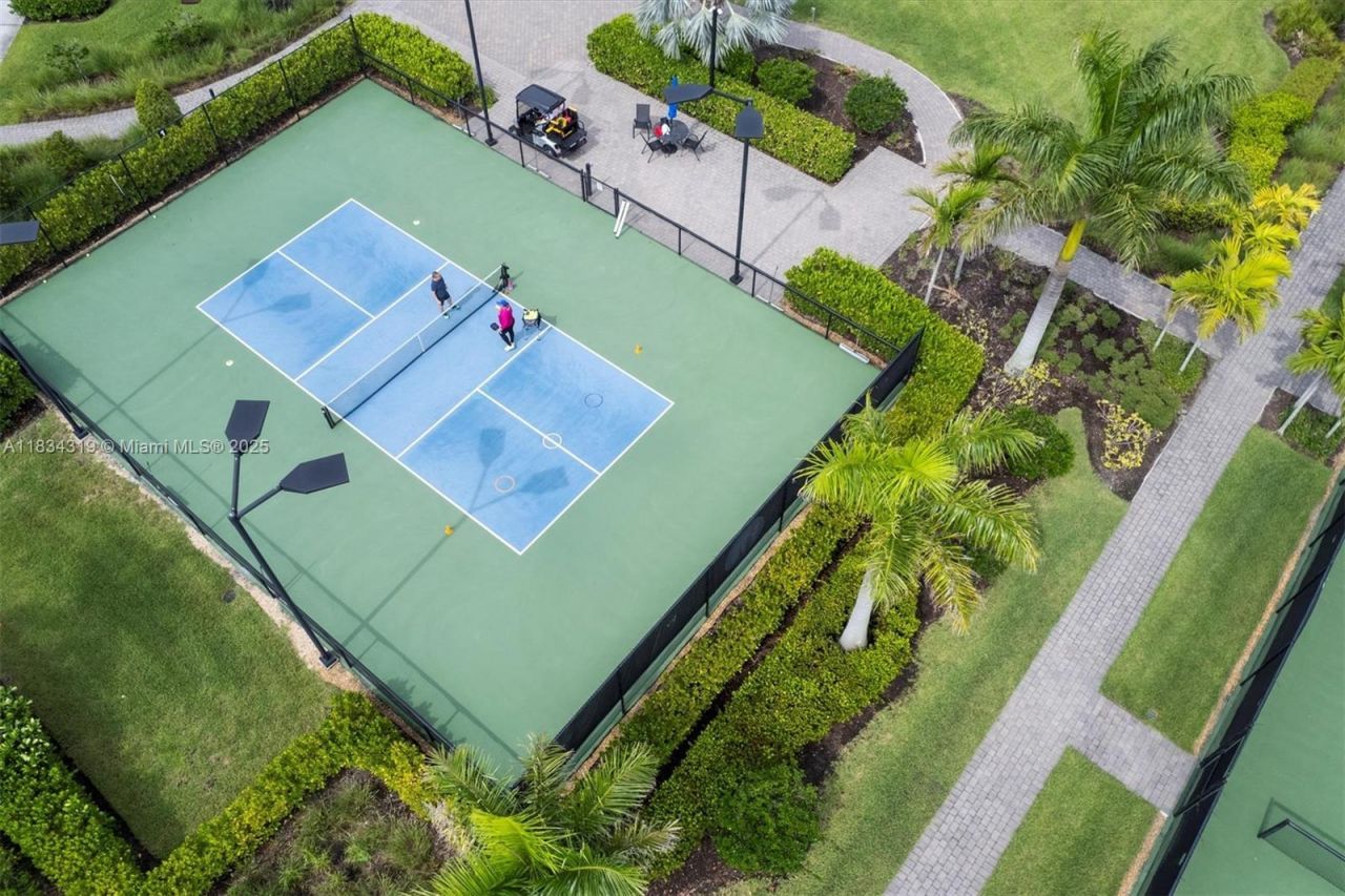 9247 SW Miracoli Way, Port Saint Lucie, FL 34987 Photo