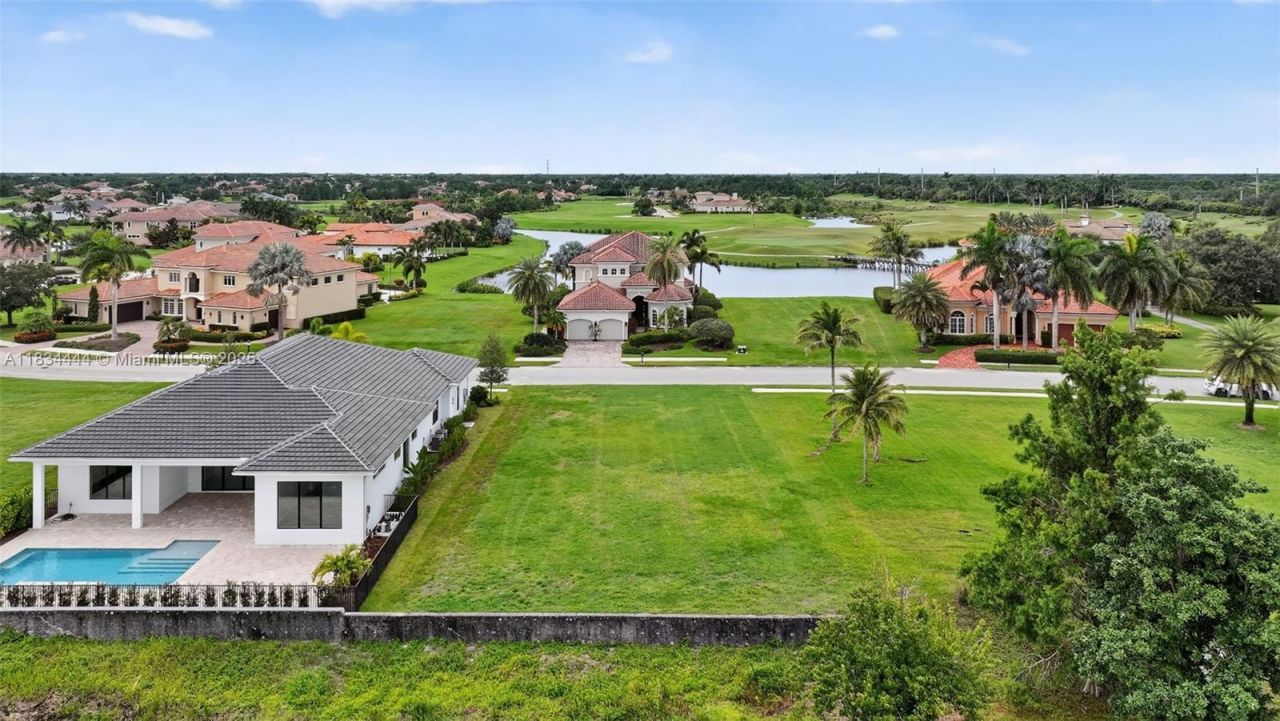 172 SE Rio Angelica, Port Saint Lucie, FL 34984 Photo